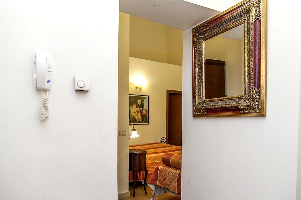 Antico Belvedere B&B Лечче Номер фото