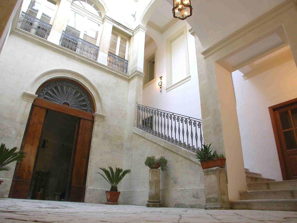 Antico Belvedere B&B Лечче Экстерьер фото